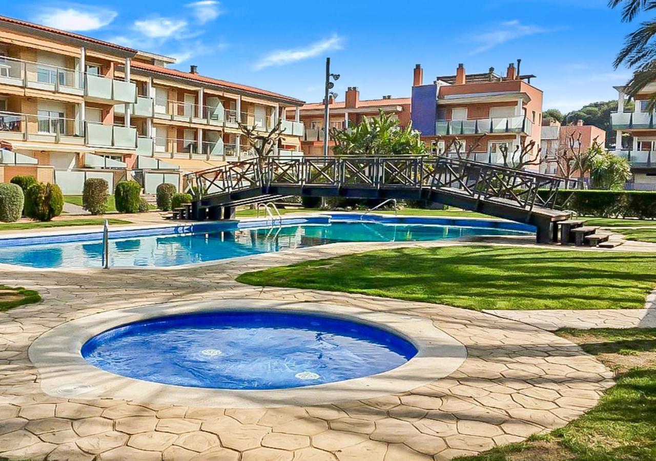 Apartamento Port Marino Камбрілс Екстер'єр фото